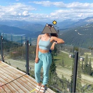 Aritzia Speed Jogger - Size S